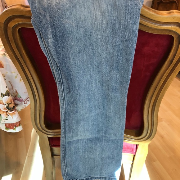 LEVI JEANS - Picture 8 of 10